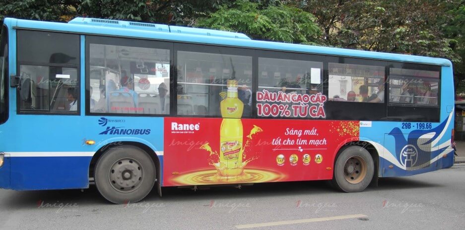 quảng cáo xe buýt cho dầu cá ranee