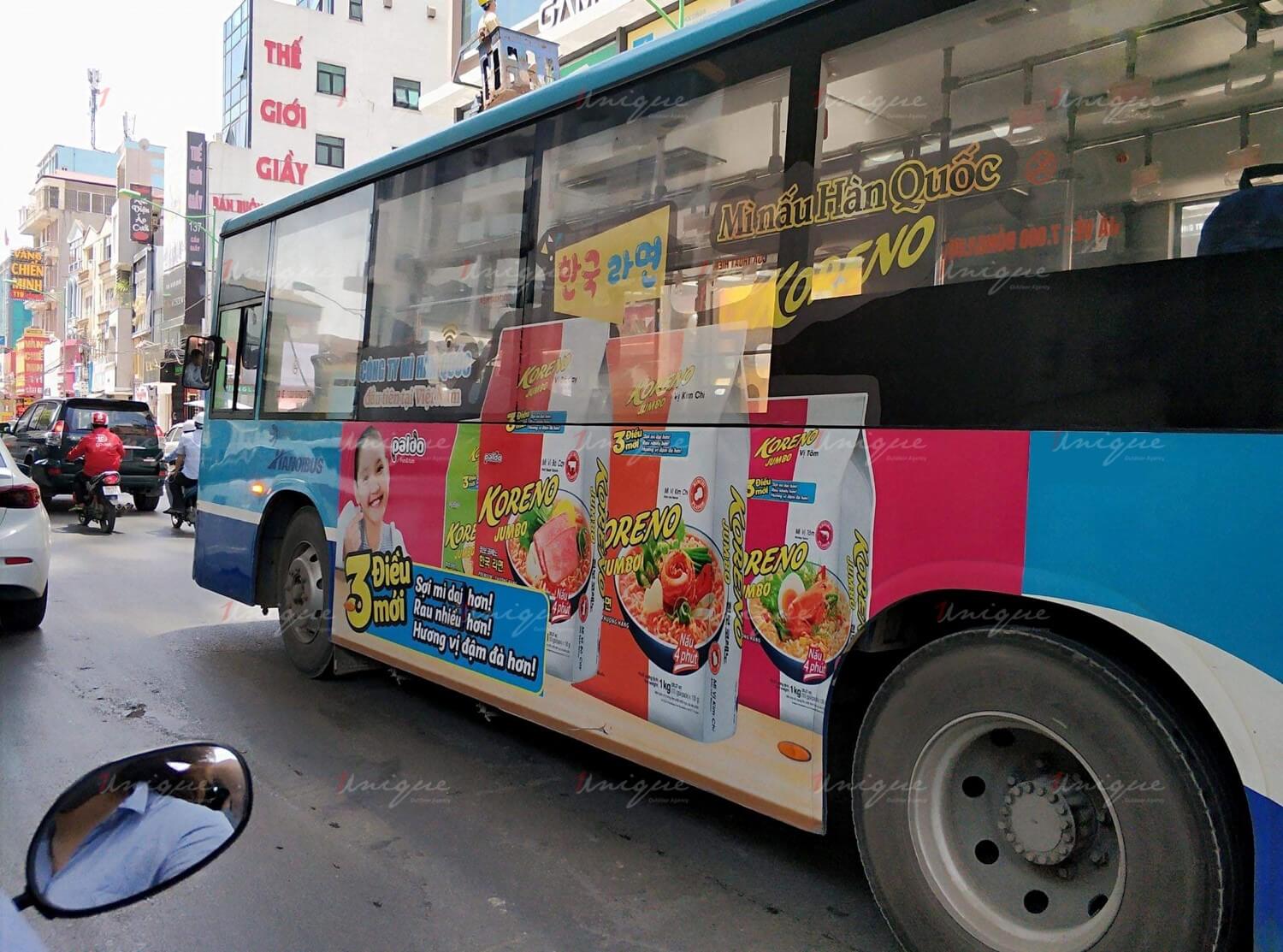 quảng cáo xe buýt cho mỳ koreno volcano