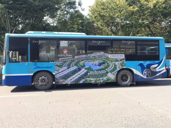 Chiến dịch quảng cáo trên xe bus của Hinode Royal Park