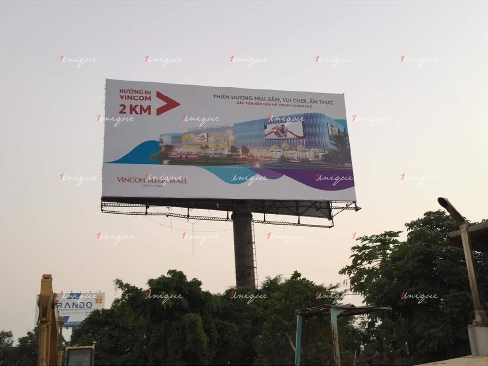 Billboard quảng cáo