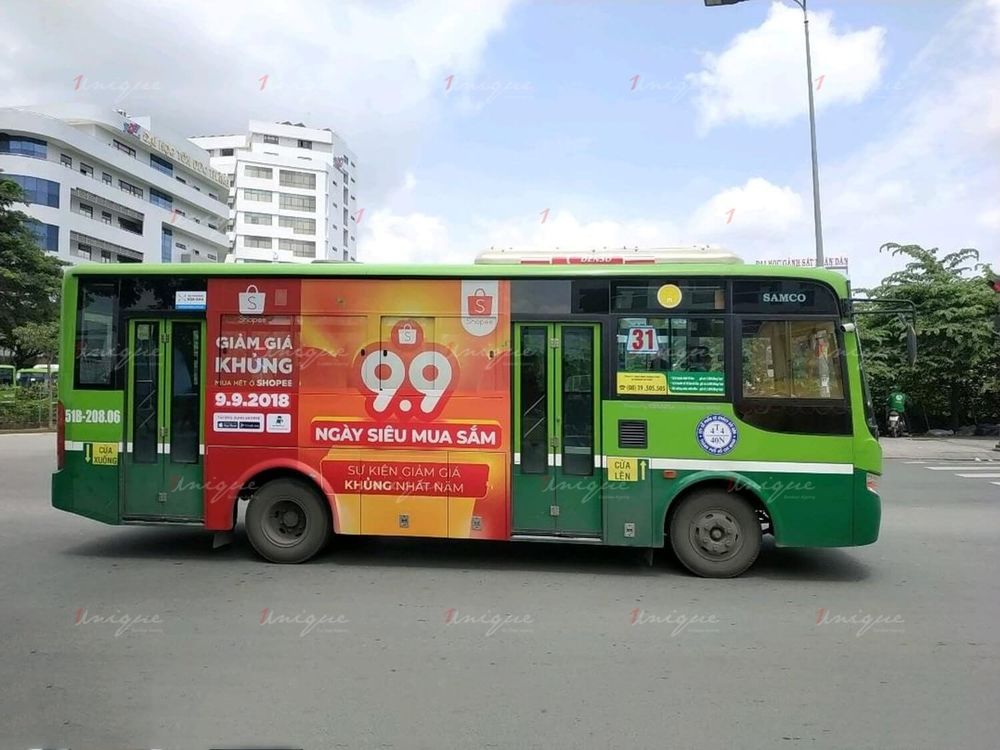 thi công quảng cáo trên xe buýt